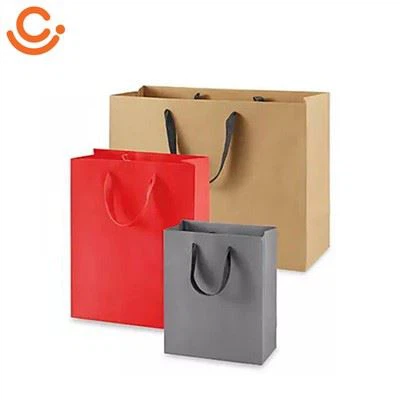 Töskur með borði með handfangi